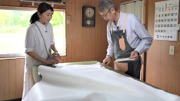 キャンパスは革！ドキドキの姫路の「姫革」色付け体験｜体験してみた