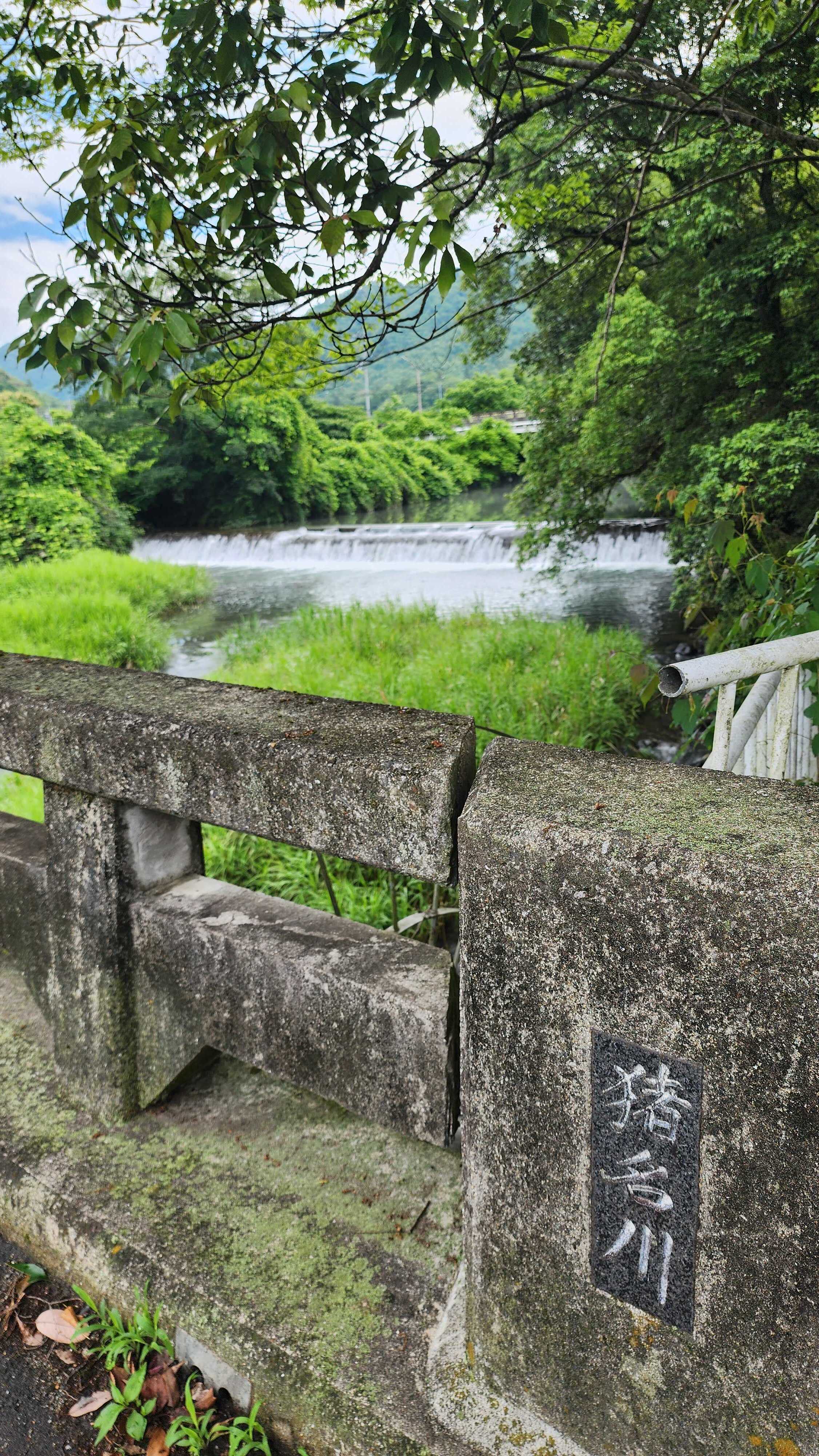 笑顔にほっこり 昔懐かしい里山で和菓子と微笑仏に出会う旅～猪名川町